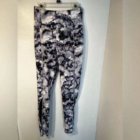 BSP, better sports performance,M, pocketed compression, watercolor, athletic - Picture 1 of 7